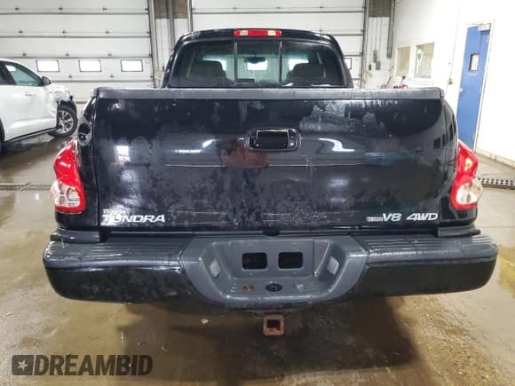 ✅ 2003 Toyota Tundra Limited • VIN: 5TBBT48103S436152 • Lot: 68352775. Wystawiony na Copart z przebiegiem 231 134 mil. Bezpłatny archiwum sprzedaży aukcyjnych z USA i szczegółowy raport historii pojazdu na DreamBid. Zdjęcie 6.