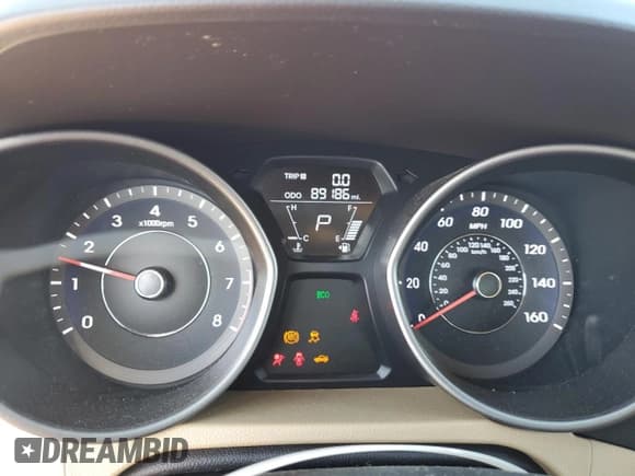 ✅ 2013 Hyundai Elantra GLS • VIN: 5NPDH4AE7DH330044 • Lot: 70101995. Listed on Copart with 89,186 mi. Free auction sales archive from the USA and detailed vehicle history report at DreamBid. Image 9.