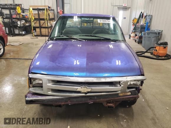 ✅ 1994 Chevrolet S-10 LS • VIN: 1GCCS19Z6R8149719 • Лот: 81000764. Опубликован ранее на Copart с пробегом 226 306 миль. Бесплатный доступ к архиву аукционных продаж из США и подробный отчёт об истории автомобиля на DreamBid. Изображение 5.