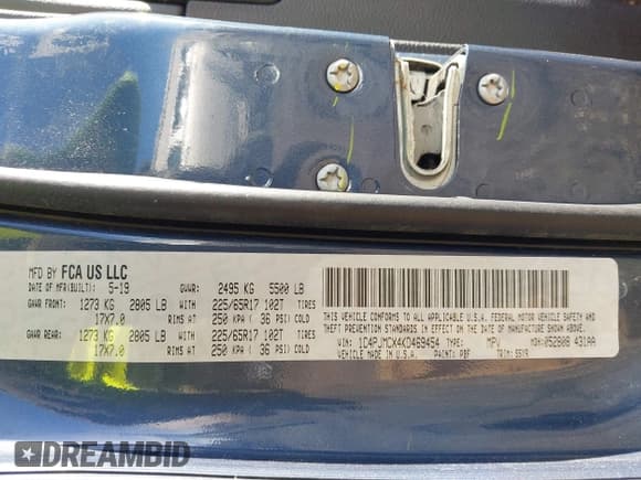 ✅ 2019 Jeep Cherokee Latitude • VIN: 1C4PJMCX4KD469454 • Lot: 41488654. Listed on IAAI with 92,634 mi. Free auction sales archive from the USA and detailed vehicle history report at DreamBid. Image 9.