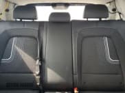 ✅ 2023 Hyundai Venue Limited • VIN: KMHRC8A39PU274415 • Лот: 69607025. Опубликован ранее на Copart с пробегом 10 649 миль. Бесплатный доступ к архиву аукционных продаж из США и подробный отчёт об истории автомобиля на DreamBid. Изображение 10.