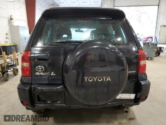✅ 2004 Toyota RAV4 • VIN: JTEHD20V946021796 • Lot: 87256515. Listed on Copart with 200,629 mi. Free auction sales archive from the USA and detailed vehicle history report at DreamBid. Image 6.