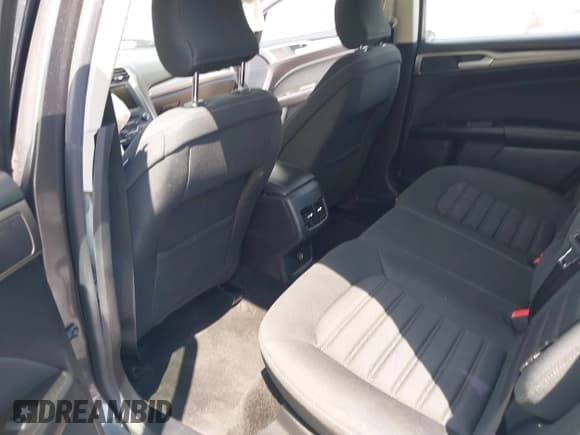 ✅ 2018 Ford Fusion SE • VIN: 3FA6P0HDXJR193777 • Lot: 42926576. Listed on IAAI with 59,726 mi. Free auction sales archive from the USA and detailed vehicle history report at DreamBid. Image 8.