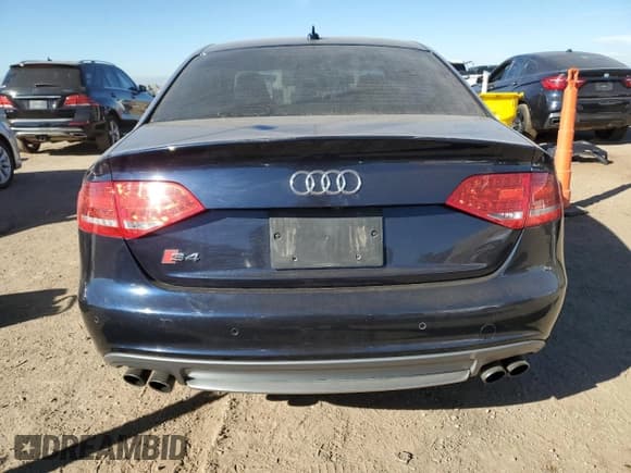 ✅ 2010 Audi S4 Prestige • VIN: WAUKGAFL8AA134565 • Lot: 91373945. Listed on Copart with 111,102 mi. Free auction sales archive from the USA and detailed vehicle history report at DreamBid. Image 6.