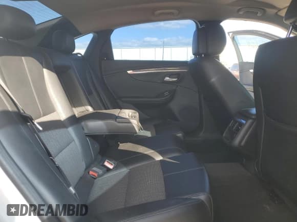 ✅ 2014 Chevrolet Impala LT • VIN: 1G1115SL0EU104762 • Лот: 76195434. Опубликован ранее на Copart с пробегом 197 664 миль. Бесплатный доступ к архиву аукционных продаж из США и подробный отчёт об истории автомобиля на DreamBid. Изображение 10.