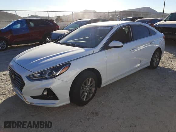 ✅ 2018 Hyundai Sonata SE • VIN: 5NPE24AF7JH621475 • Lot: 70519622. Listed on Copart with 84,430 mi. Free auction sales archive from the USA and detailed vehicle history report at DreamBid. Image 1.