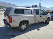 ✅ 2006 Chevrolet Silverado 1500 LT1 • VIN: 1GCEK19B56E157609 • Лот: 73546514. Опубликован ранее на Copart с пробегом 98 055 миль. Бесплатный доступ к архиву аукционных продаж из США и подробный отчёт об истории автомобиля на DreamBid. Изображение 3.