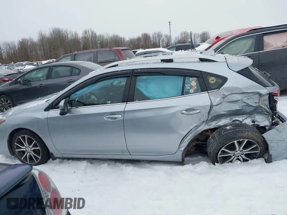 ✅ 2019 Subaru Impreza Limited • VIN: 4S3GTAU68K3714891 • Lot: 41460101. Listed on IAAI with 60,109 mi. Free auction sales archive from the USA and detailed vehicle history report at DreamBid. Image 14.