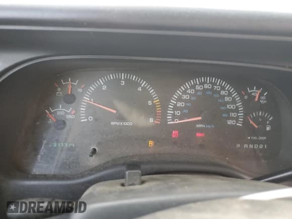 ✅ 2000 Dodge Dakota • VIN: 1B7GL22XXYS538989 • Lot: 88559015. Wystawiony na Copart z przebiegiem 317 714 mil. Bezpłatny archiwum sprzedaży aukcyjnych z USA i szczegółowy raport historii pojazdu na DreamBid. Zdjęcie 9.