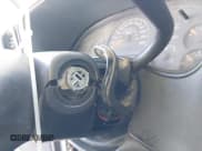 ✅ 2005 Chevrolet Silverado 2500HD LS • VIN: 1GCHK23265F915459 • Lot: 41829485. Wystawiony na IAAI z przebiegiem 109 464 mil. Bezpłatny archiwum sprzedaży aukcyjnych z USA i szczegółowy raport historii pojazdu na DreamBid. Zdjęcie 6.