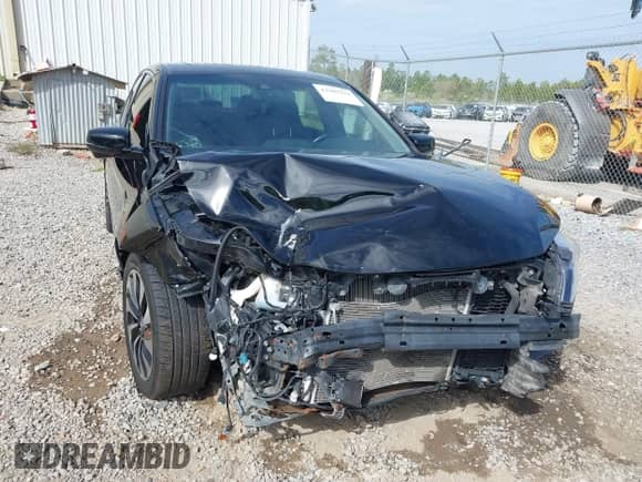 2017 Honda Accord EX-L z VIN JHMCR6F58HC002631, wystawiony jako IAAI lot #43289224 z przebiegiem 96 170 mil mil oraz . Historia ofert i sprzedaży dostępna na DreamBid. Obrazek 6.