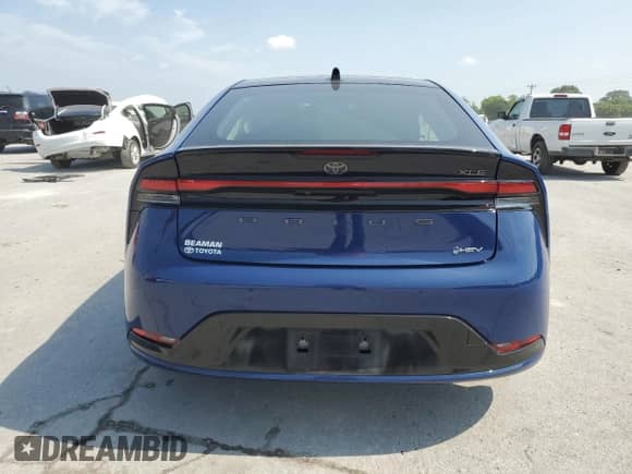 2023 Toyota Prius LE with VIN JTDADABU8P3006684, listed as a Copart auction lot 63282995 with 31,885 mi miles and Salvage title. Bid and sale history available at DreamBid. Image 6.