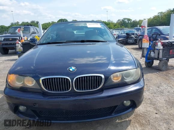 ✅ 2005 BMW 3 Series 325Ci • VIN: WBABW33405PL35066 • Lot: 40118380. Wystawiony na IAAI z przebiegiem 245 479 mil. Bezpłatny archiwum sprzedaży aukcyjnych z USA i szczegółowy raport historii pojazdu na DreamBid. Zdjęcie 12.
