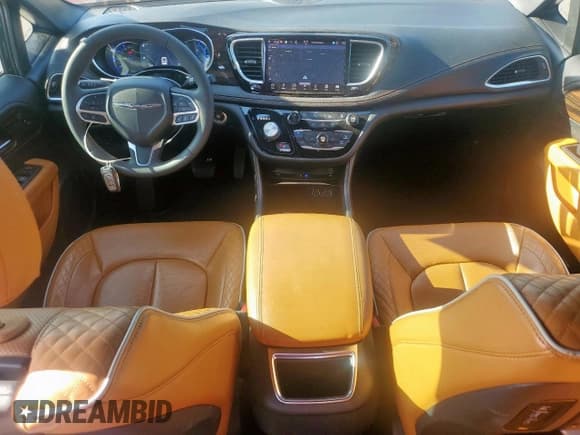 ✅ 2022 Chrysler Pacifica Hybrid Pinnacle • VIN: 2C4RC1N76NR211338 • Лот: 52161265. Опубликован ранее на Copart с пробегом 30 021 миль. Бесплатный доступ к архиву аукционных продаж из США и подробный отчёт об истории автомобиля на DreamBid. Изображение 8.