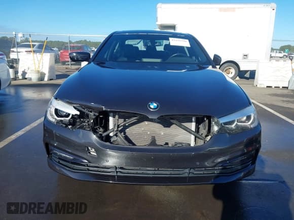 ✅ 2018 BMW 5 Series 530i xDrive • VIN: WBAJA7C55JWA72764 • Лот: 43375739. Опубликован ранее на IAAI с пробегом 108 821 миль. Бесплатный доступ к архиву аукционных продаж из США и подробный отчёт об истории автомобиля на DreamBid. Изображение 12.