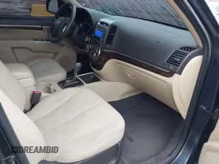 ✅ 2010 Hyundai Santa Fe GLS • VIN: 5NMSG3AB4AH349735 • Lot: 43579121. Wystawiony na IAAI z przebiegiem 117 393 mil mil. Skorzystaj z bezpłatnego archiwum sprzedaży aukcyjnych z USA i zobacz szczegółowy raport historii pojazdu na DreamBid. Zdjęcie 5.