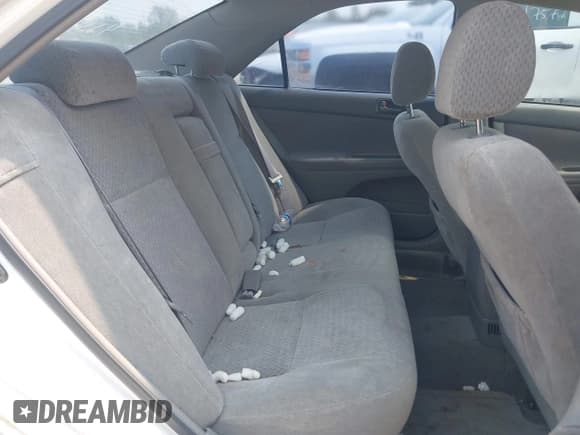 ✅ 2004 Toyota Camry LE • VIN: 4T1BE32K94U372232 • Лот: 42471450. Опубликован ранее на IAAI с пробегом Не указан. Бесплатный доступ к архиву аукционных продаж из США и подробный отчёт об истории автомобиля на DreamBid. Изображение 8.