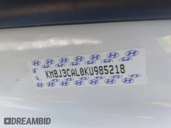 ✅ 2019 Hyundai Tucson Night Edition • VIN: KM8J3CAL0KU985218 • Lot: 43729808. Listed on IAAI with 155,231 mi. Free auction sales archive from the USA and detailed vehicle history report at DreamBid. Image 9.