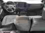 2005 Chevrolet Silverado 1500 LS с VIN 2GCEC19T051241424, выставлен на аукционе Copart как лот 72234894 с пробегом 207 188 миль миль и Списание • Salvage title. История ставок и продаж доступна на DreamBid. Изображение 8.