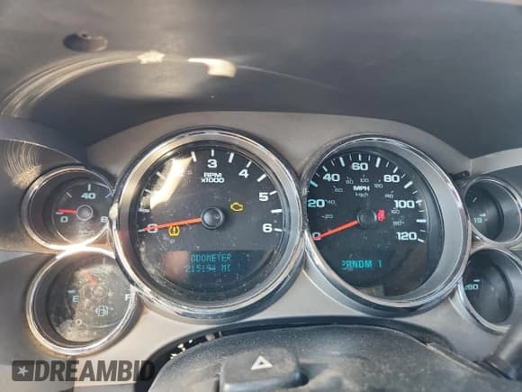 ✅ 2008 Chevrolet Silverado 2500HD Work Truck • VIN: 1GCHK29K08E204289 • Лот: 92879165. Опубликован ранее на Copart с пробегом 215 194 миль. Бесплатный доступ к архиву аукционных продаж из США и подробный отчёт об истории автомобиля на DreamBid. Изображение 9.