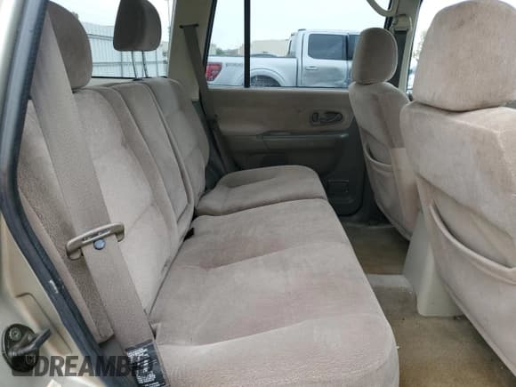 ✅ 2000 Mitsubishi Montero Sport LS • VIN: JA4LS31H3YP019989 • Lot: 82031914. Wystawiony na Copart z przebiegiem 154 176 mil. Bezpłatny archiwum sprzedaży aukcyjnych z USA i szczegółowy raport historii pojazdu na DreamBid. Zdjęcie 12.