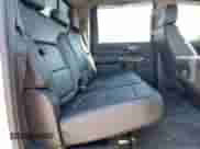 2021 Chevrolet Silverado 2500HD LT z VIN 1GC1YNE75MF169367, wystawiony jako Copart lot #42399475 z przebiegiem 224 203 mil mil oraz Szkoda całkowita • Salvage title. Historia ofert i sprzedaży dostępna na DreamBid. Obrazek 11.