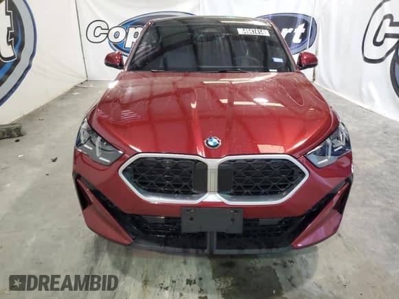 ✅ 2024 BMW X2 xDrive28i • VIN: WBX63GM08R5012503 • Lot: 84947414. Wystawiony na Copart z przebiegiem 5 735 mil. Bezpłatny archiwum sprzedaży aukcyjnych z USA i szczegółowy raport historii pojazdu na DreamBid. Zdjęcie 5.
