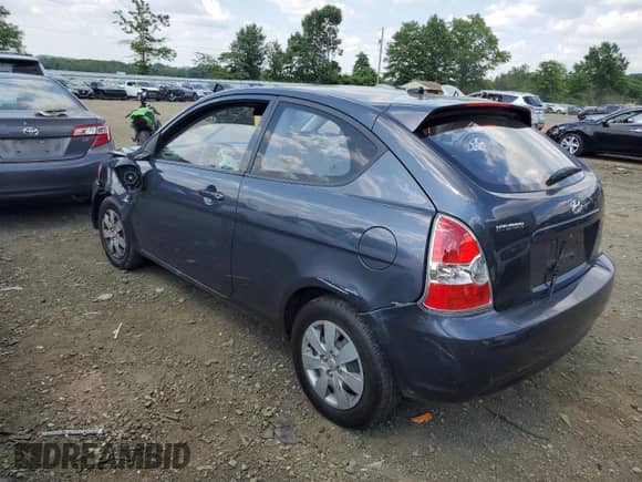 2011 Hyundai Accent GS z VIN KMHCM3AC7BU195100, wystawiony jako Copart lot #59660864 z przebiegiem 158 959 mil mil oraz Szkoda całkowita • Salvage title. Historia ofert i sprzedaży dostępna na DreamBid. Obrazek 2.