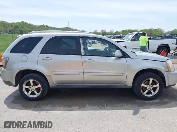 ✅ 2007 Chevrolet Equinox LT • VIN: 2CNDL63F376009994 • Лот: 42063338. Опубликован ранее на IAAI с пробегом 176 656 миль. Бесплатный доступ к архиву аукционных продаж из США и подробный отчёт об истории автомобиля на DreamBid. Изображение 13.