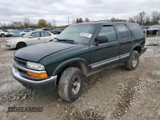 2001 Chevrolet Blazer LS z VIN 1GNCS13W91K254624, wystawiony jako Copart lot #80281444 z przebiegiem 189 843 mil mil oraz Szkoda całkowita • Salvage title. Historia ofert i sprzedaży dostępna na DreamBid. Obrazek 1.