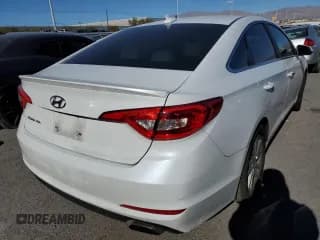 ✅ 2017 Hyundai Sonata SE • VIN: 5NPE24AF1HH558206 • Lot: 38113963. Listed on Copart with 73,935 mi. Free auction sales archive from the USA and detailed vehicle history report at DreamBid. Image 3.