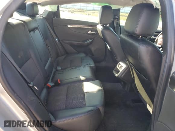 ✅ 2017 Chevrolet Impala LT • VIN: 2G1105S37H9100468 • Лот: 90402625. Опубликован ранее на Copart с пробегом 112 159 миль. Бесплатный доступ к архиву аукционных продаж из США и подробный отчёт об истории автомобиля на DreamBid. Изображение 10.