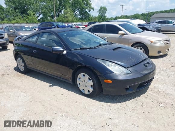✅ 2002 Toyota Celica GT • VIN: JTDDR32T920132273 • Lot: 42725701. Wystawiony na IAAI z przebiegiem 12 024 mil. Bezpłatny archiwum sprzedaży aukcyjnych z USA i szczegółowy raport historii pojazdu na DreamBid. Zdjęcie 1.