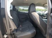 ✅ 2022 Chevrolet Colorado 4WD Z71 • VIN: 1GCGTDEN2N1133801 • Лот: 67183264. Опубликован ранее на Copart с пробегом 32 082 миль. Бесплатный доступ к архиву аукционных продаж из США и подробный отчёт об истории автомобиля на DreamBid. Изображение 11.