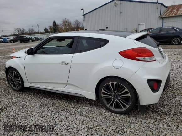 ✅ 2016 Hyundai Veloster Turbo • VIN: KMHTC6AE8GU286552 • Lot: 80307554. Wystawiony na Copart z przebiegiem 102 997 mil. Bezpłatny archiwum sprzedaży aukcyjnych z USA i szczegółowy raport historii pojazdu na DreamBid. Zdjęcie 2.