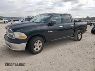 2010 Dodge 1500 ST с VIN 1D7RB1CP2AS206299, выставлен на аукционе Copart как лот 63645405 с пробегом 167 492 миль миль и Чистый • Clean title. История ставок и продаж доступна на DreamBid. Изображение 1.