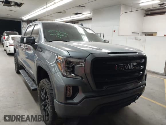 ✅ 2021 GMC Sierra 1500 Elevation • VIN: 3GTU9CED2MG272670 • Lot: 43657809. Wystawiony na IAAI z przebiegiem 71 828 mil. Bezpłatny archiwum sprzedaży aukcyjnych z USA i szczegółowy raport historii pojazdu na DreamBid. Zdjęcie 1.