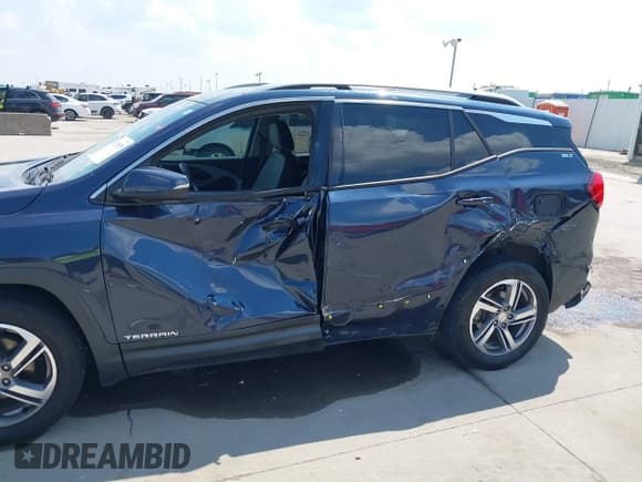 ✅ 2018 GMC Terrain SLT • VIN: 3GKALPEV4JL305650 • Lot: 43258555. Listed on IAAI with 107,051 mi. Free auction sales archive from the USA and detailed vehicle history report at DreamBid. Image 6.