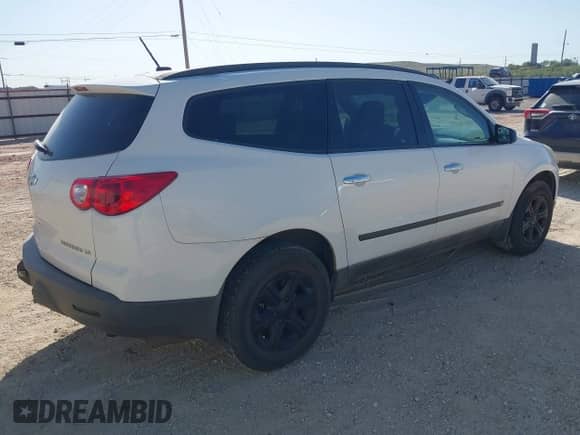 2009 Chevrolet Traverse LS с VIN 1GNER13D79S135629, выставлен на аукционе IAAI как лот 42813577 с пробегом 155 635 миль миль и . История ставок и продаж доступна на DreamBid. Изображение 4.