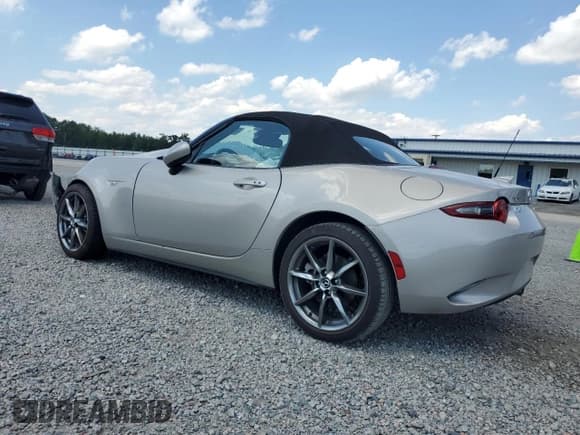 ✅ 2022 Mazda MX-5 Miata Grand Touring • VIN: JM1NDAD70N0500349 • Lot: 70280635. Listed on Copart with Not provided. Free auction sales archive from the USA and detailed vehicle history report at DreamBid. Image 2.