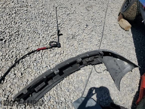 ✅ 2006 Pontiac Montana • VIN: 1GMDV33L96D202701 • Lot: 55428625. Wystawiony na Copart z przebiegiem 129 271 mil. Bezpłatny archiwum sprzedaży aukcyjnych z USA i szczegółowy raport historii pojazdu na DreamBid. Zdjęcie 12.