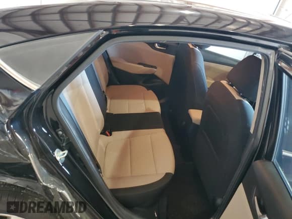 ✅ 2018 Hyundai Accent Limited • VIN: 3KPC34A36JE022131 • Лот: 86984855. Опубликован ранее на Copart с пробегом 73 767 миль. Бесплатный доступ к архиву аукционных продаж из США и подробный отчёт об истории автомобиля на DreamBid. Изображение 10.