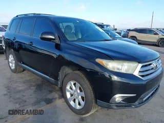✅ 2012 Toyota Highlander • VIN: 5TDZK3EH8CS081011 • Лот: 43294978. Опубликован ранее на IAAI с пробегом 248 173 миль. Бесплатный доступ к архиву аукционных продаж из США и подробный отчёт об истории автомобиля на DreamBid. Изображение 1.