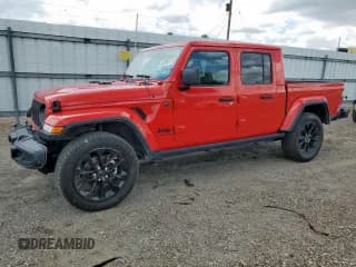 ✅ 2024 Jeep Gladiator Sport S • VIN: 1C6HJTAG0RL125595 • Lot: 62695175. Wystawiony na Copart z przebiegiem 24 757 mil. Bezpłatny archiwum sprzedaży aukcyjnych z USA i szczegółowy raport historii pojazdu na DreamBid. Zdjęcie 1.