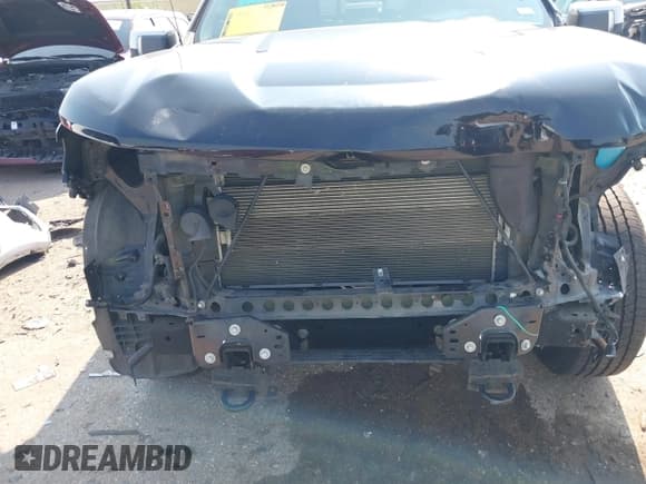 ✅ 2021 Chevrolet Silverado 1500 LTZ • VIN: 3GCPWEED0MG213277 • Lot: 43052668. Wystawiony na IAAI z przebiegiem 91 117 mil. Bezpłatny archiwum sprzedaży aukcyjnych z USA i szczegółowy raport historii pojazdu na DreamBid. Zdjęcie 6.