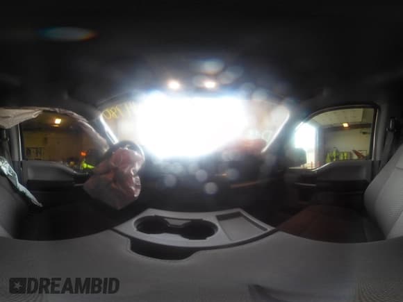 ✅ 2015 Ford F-150 XLT • VIN: 1FTEW1EF9FFC29015 • Lot: 42044780. Wystawiony na IAAI z przebiegiem 89 482 mil. Bezpłatny archiwum sprzedaży aukcyjnych z USA i szczegółowy raport historii pojazdu na DreamBid. Zdjęcie 18.