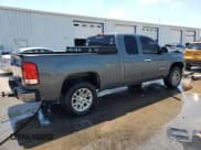 ✅ 2011 GMC Sierra 1500 SLE • VIN: 1GTR1VEA0BZ396111 • Lot: 70116465. Wystawiony na Copart z przebiegiem 176 042 mil. Bezpłatny archiwum sprzedaży aukcyjnych z USA i szczegółowy raport historii pojazdu na DreamBid. Zdjęcie 3.