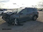 ✅ 2018 Toyota RAV4 XLE • VIN: JTMWFREV9JJ752714 • Лот: 92045785. Опубликован ранее на Copart с пробегом Не указан. Бесплатный доступ к архиву аукционных продаж из США и подробный отчёт об истории автомобиля на DreamBid. Изображение 1.