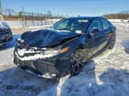 ✅ 2019 Toyota Camry SE • VIN: 4T1B11HK8KU847356 • Лот: 95488775. Опубликован ранее на Copart с пробегом 155 723 миль. Бесплатный доступ к архиву аукционных продаж из США и подробный отчёт об истории автомобиля на DreamBid. Изображение 1.