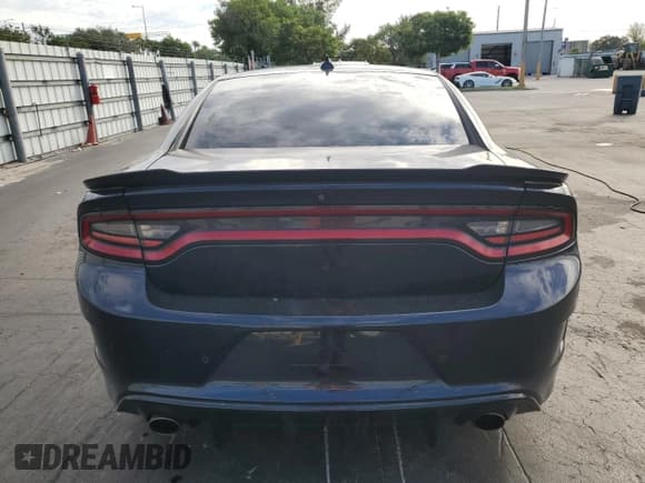 ✅ 2018 Dodge Charger R/T Scat Pack • VIN: 2C3CDXGJXJH254244 • Лот: 92025045. Опубликован ранее на Copart с пробегом 53 700 миль. Бесплатный доступ к архиву аукционных продаж из США и подробный отчёт об истории автомобиля на DreamBid. Изображение 6.